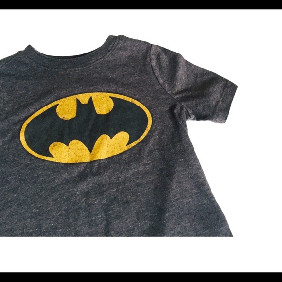 OLD NAVY BATMAN DC Comics Bat Signal Logo Tee/Top With Cap Sleeves Grey Boys 2T - Picture 7 of 14